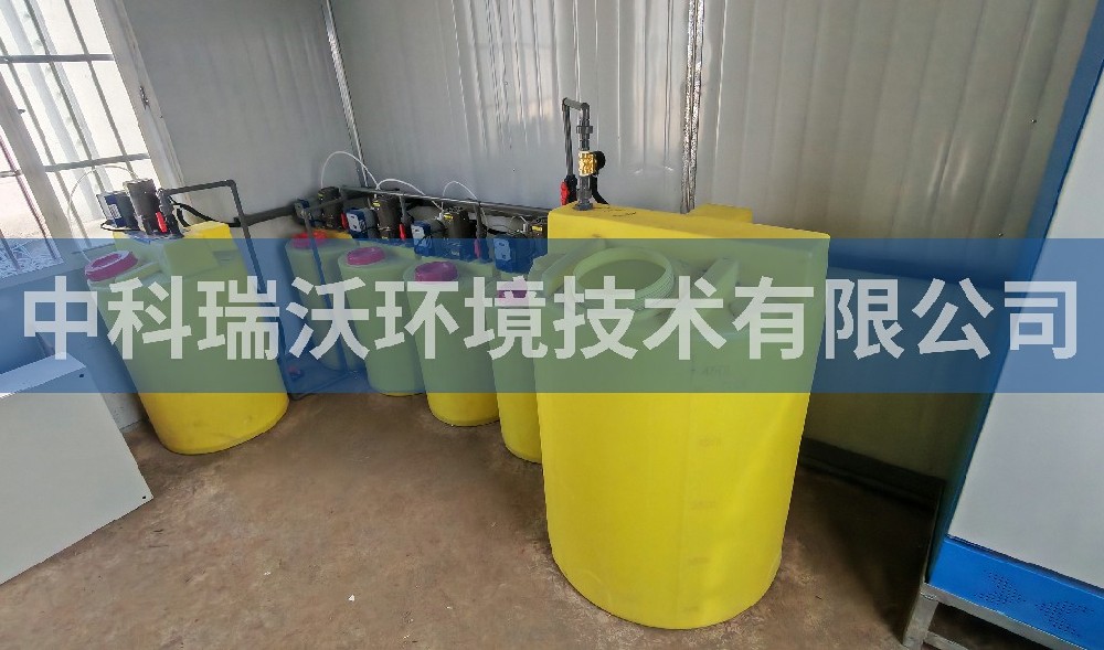 江蘇省南京市某路一體化污水處理設(shè)備